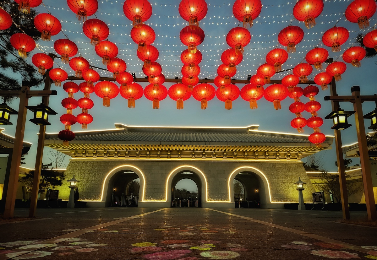 本地游客唱主角 春節(jié)旅游人氣旺 本地游客唱主角 春節(jié)旅游人氣旺